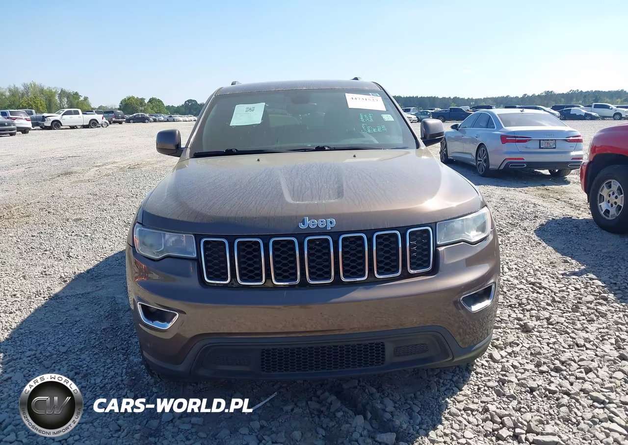 2018 Jeep Grand Cherokee Laredo E 4X2 VIN:1C4RJEAG5JC304843 - 12