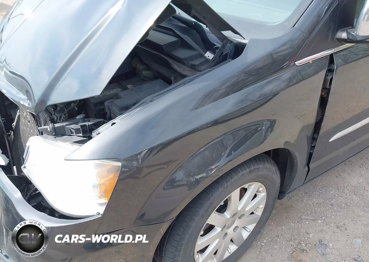 2012 Chrysler Town & Country Touring-L VIN:2C4RC1CG4CR227702 - 11