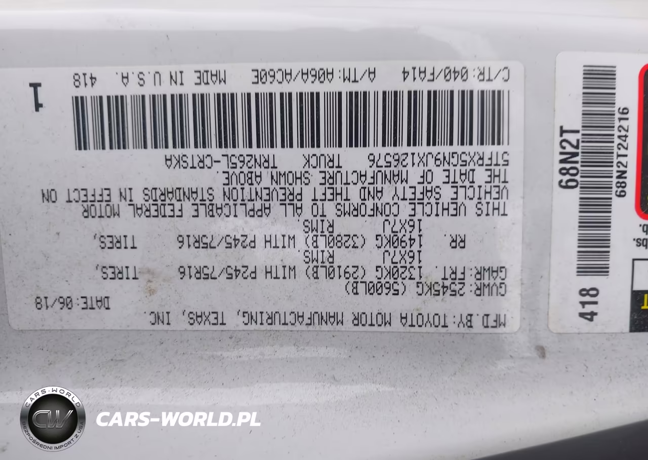 2018 Toyota Tacoma Sr VIN:5TFRX5GN9JX126576 - 9