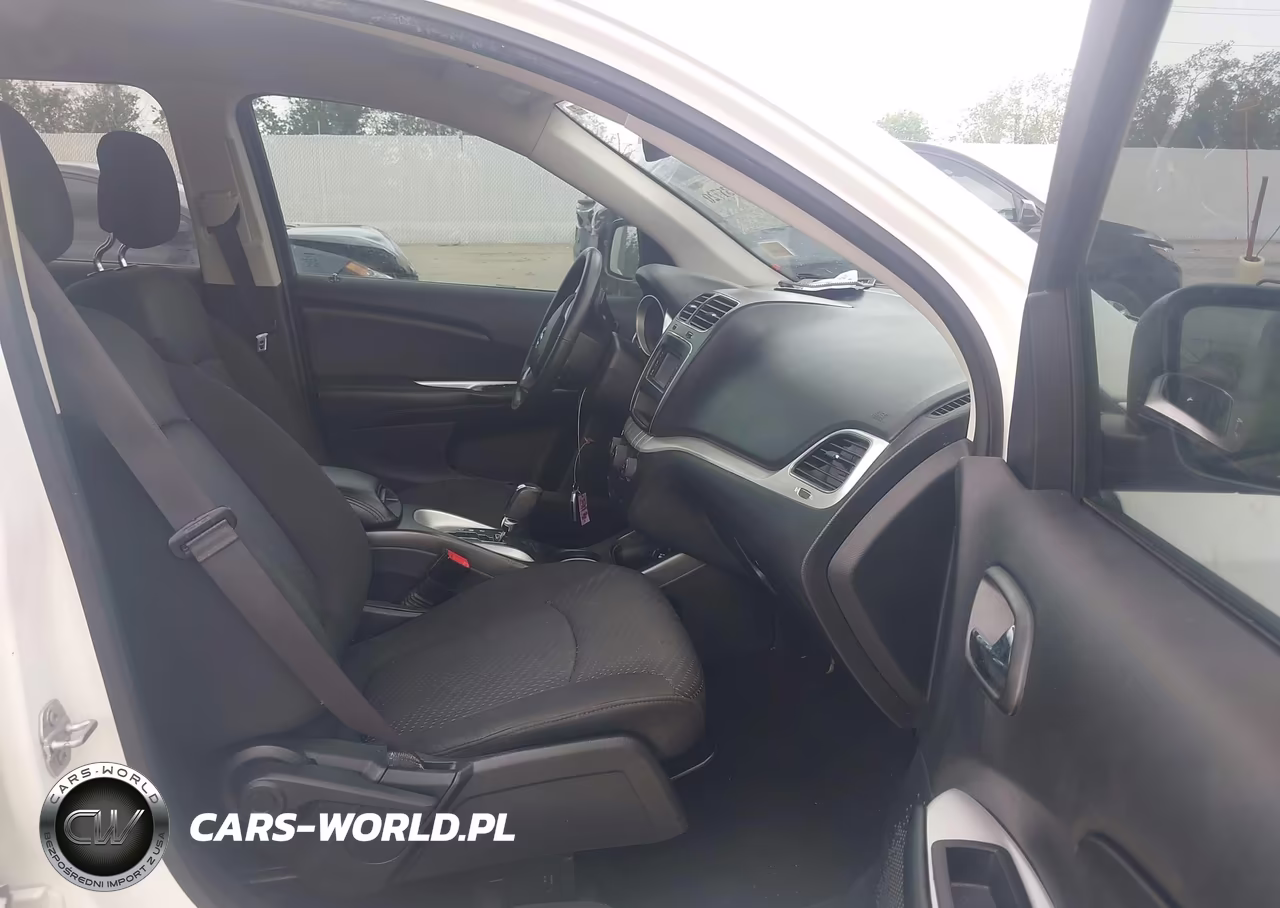 2020 Dodge Journey Se Value VIN:3C4PDCAB1LT279552 - 5