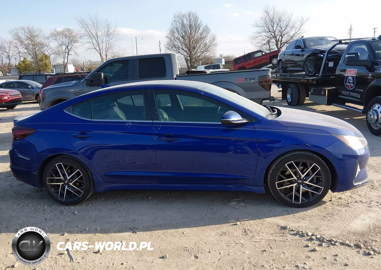2020 Hyundai Elantra Sport VIN:KMHD04LB6LU992918 - 13