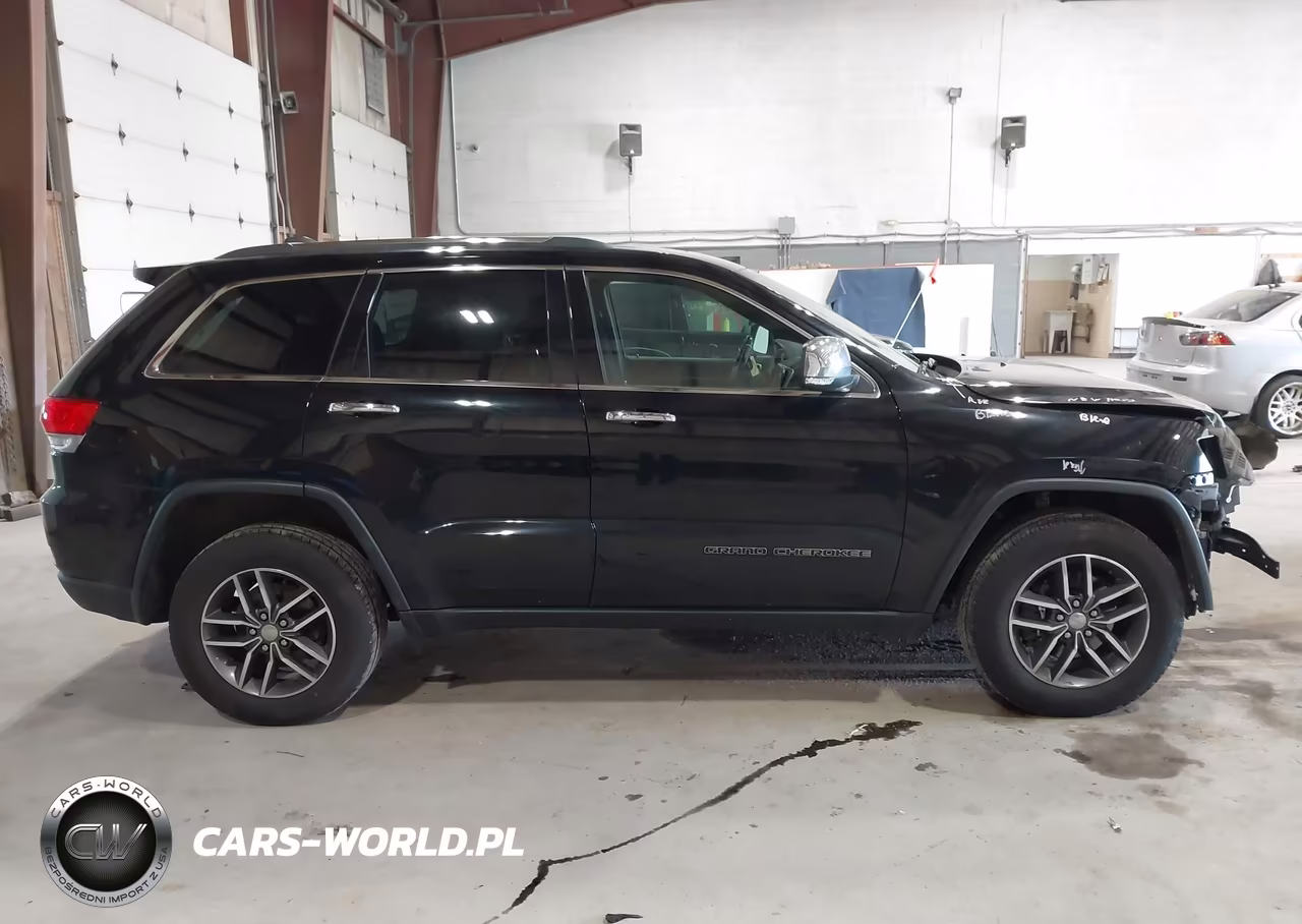 2018 Jeep Grand Cherokee Limited 4X4 VIN:1C4RJFBG3JC441073 - 13