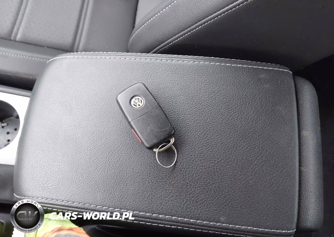 2020 Volkswagen Passat 2.0T Se VIN:1VWSA7A34LC021621 - 11