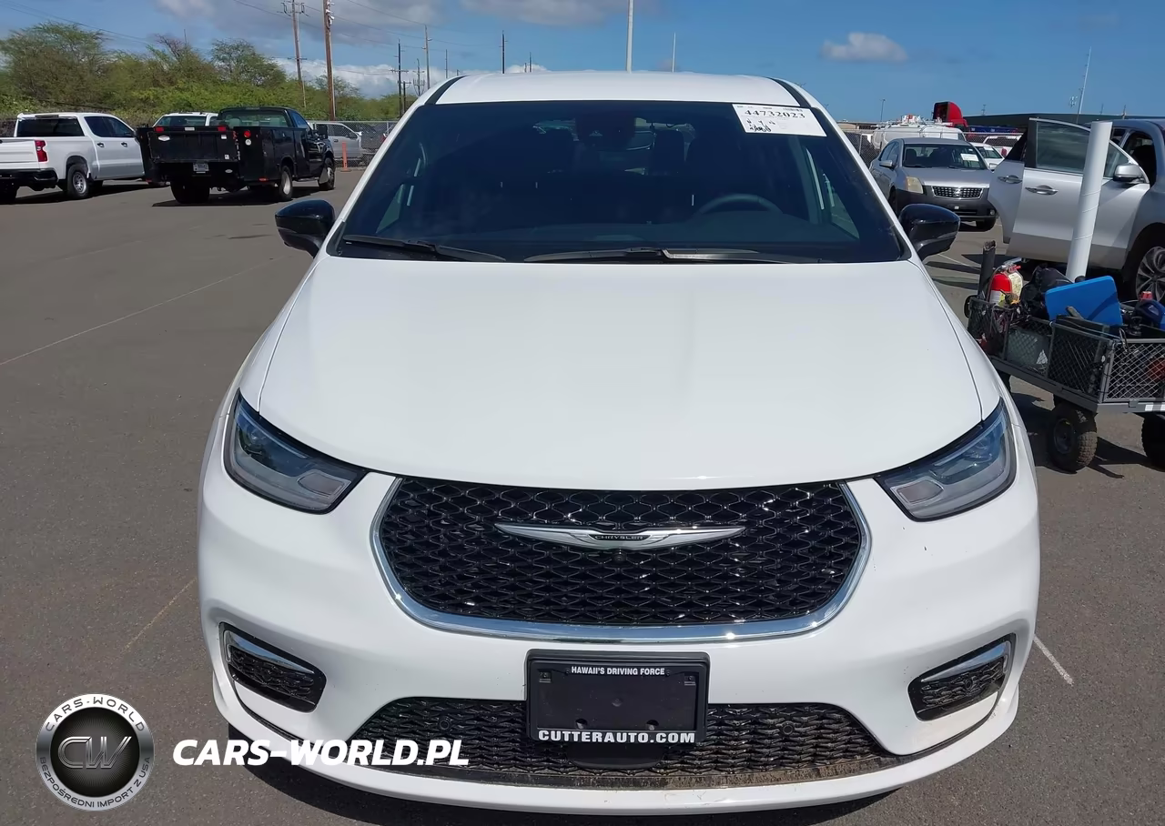 2026 Chrysler Pacifica Select VIN:2C4RC1BG2TR153665 - 12