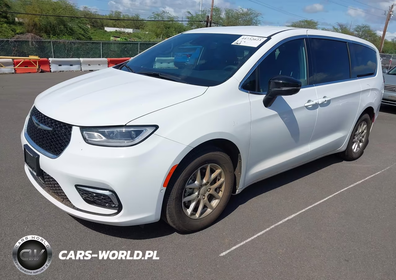 2026 Chrysler Pacifica Select VIN:2C4RC1BG2TR153665 - 2