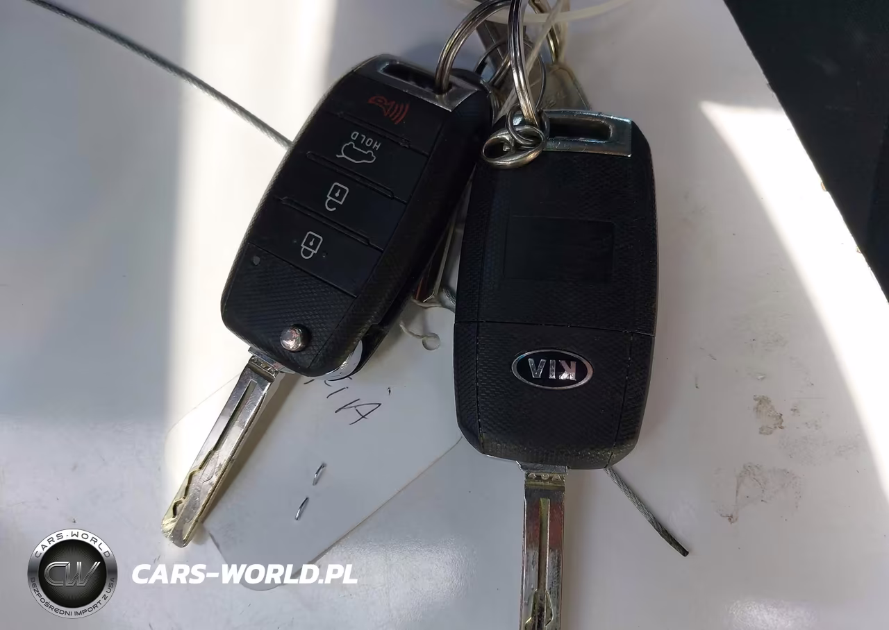 2017 Kia Soul VIN:KNDJN2A20H7452017 - 11