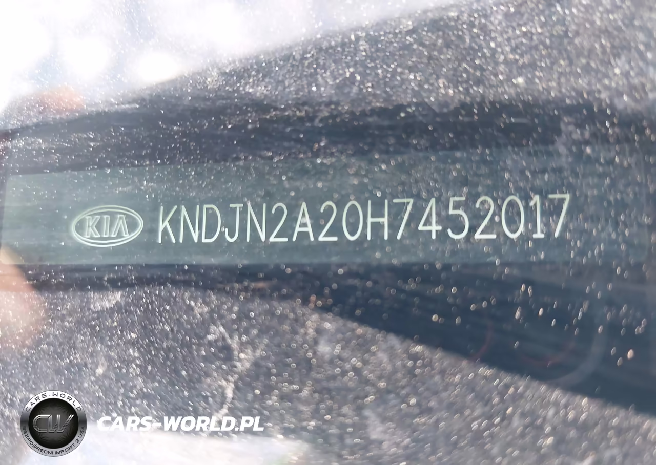 2017 Kia Soul VIN:KNDJN2A20H7452017 - 12