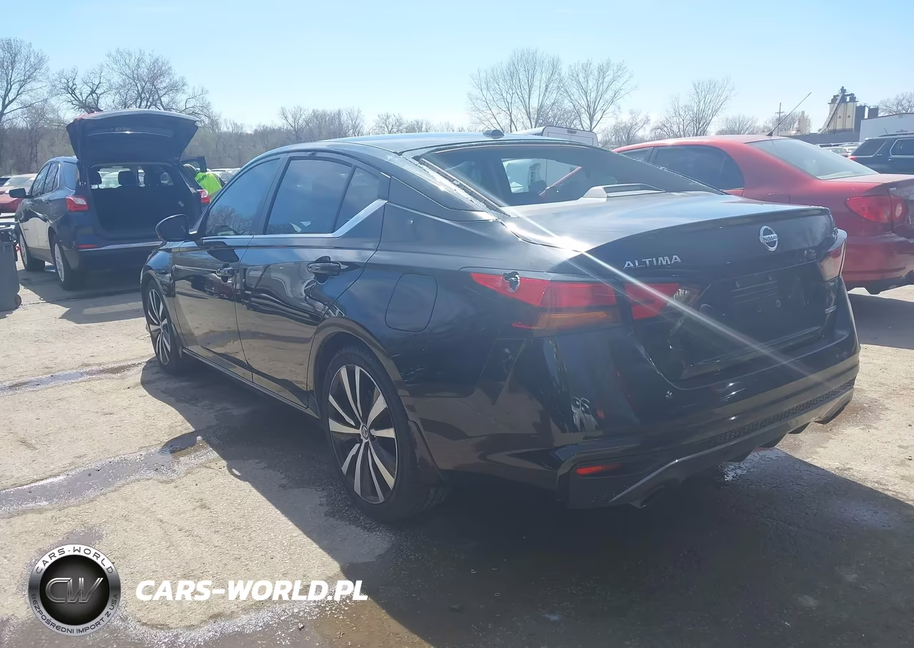 2019 Nissan Altima 2.0 Sr VIN:1N4AL4CV4KC225331 - 3