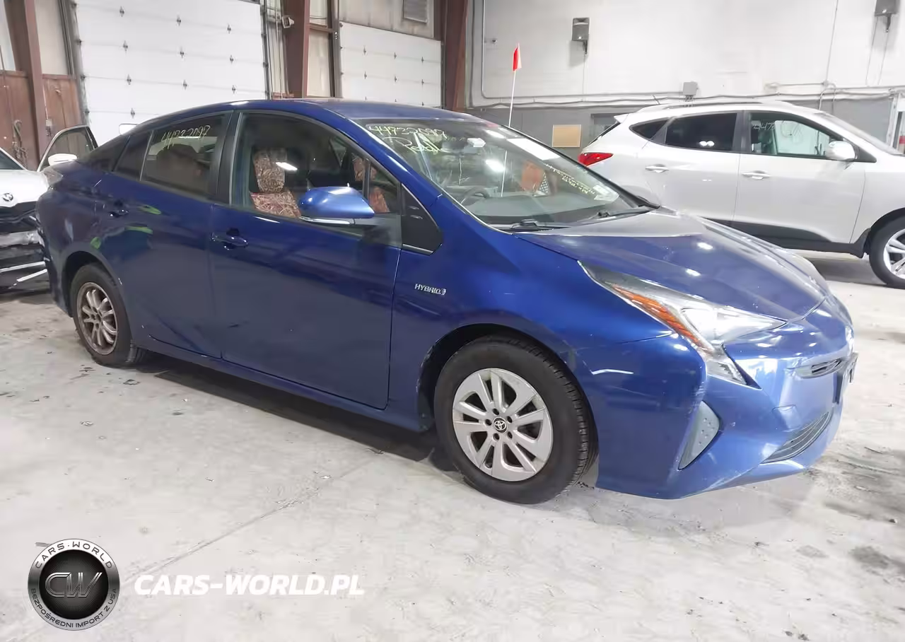 2016 Toyota Prius Two