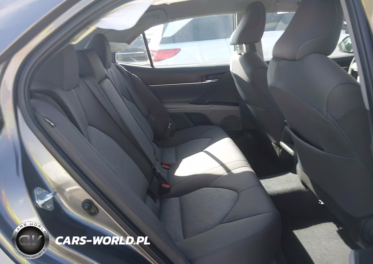 2024 Toyota Camry Le VIN:4T1C11AK2RU909407 - 8
