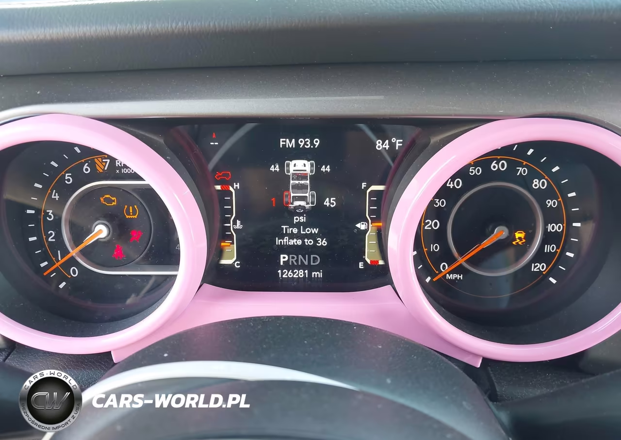 2019 Jeep Wrangler Unlimited Sahara 4X4 VIN:1C4HJXEG8KW527878 - 7