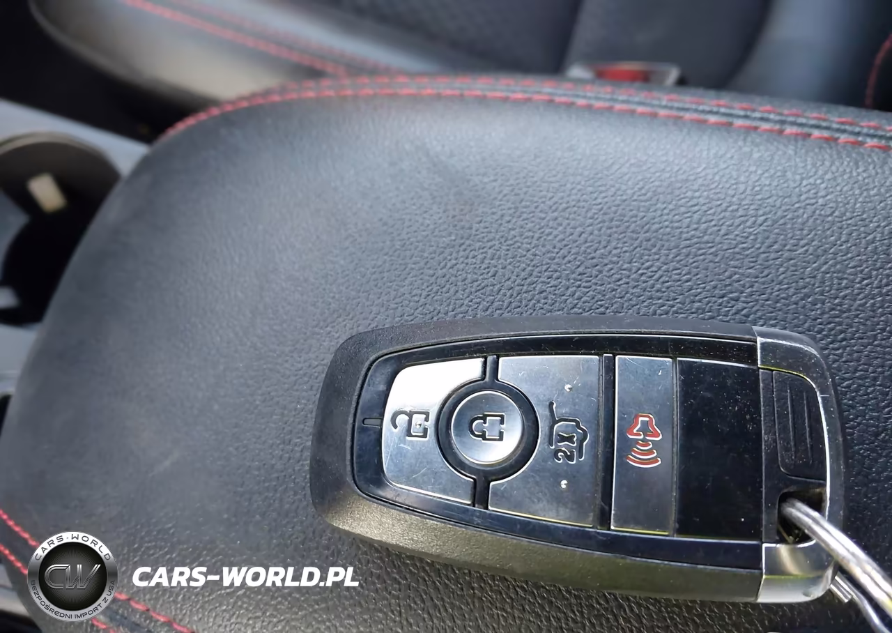 2025 Ford Escape St-Line VIN:1FMCU0MN7SUA55267 - 11