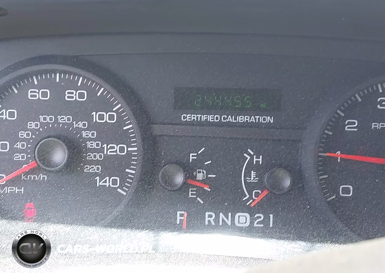 2007 Ford Crown Victoria Police-Police Interceptor VIN:2FAHP71W67X125905 - 7