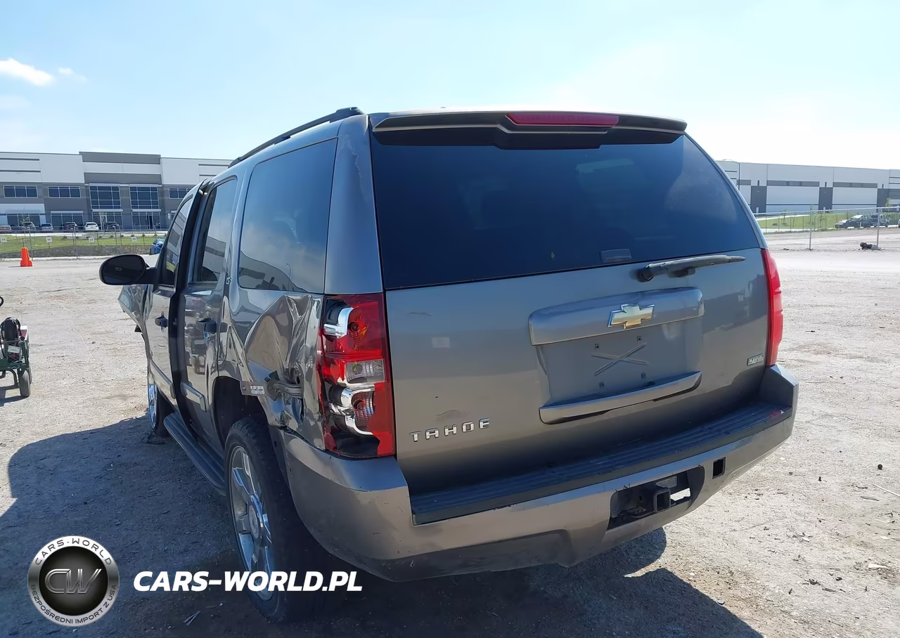 2008 Chevrolet Tahoe Ls VIN:1GNFC13088R122591 - 3