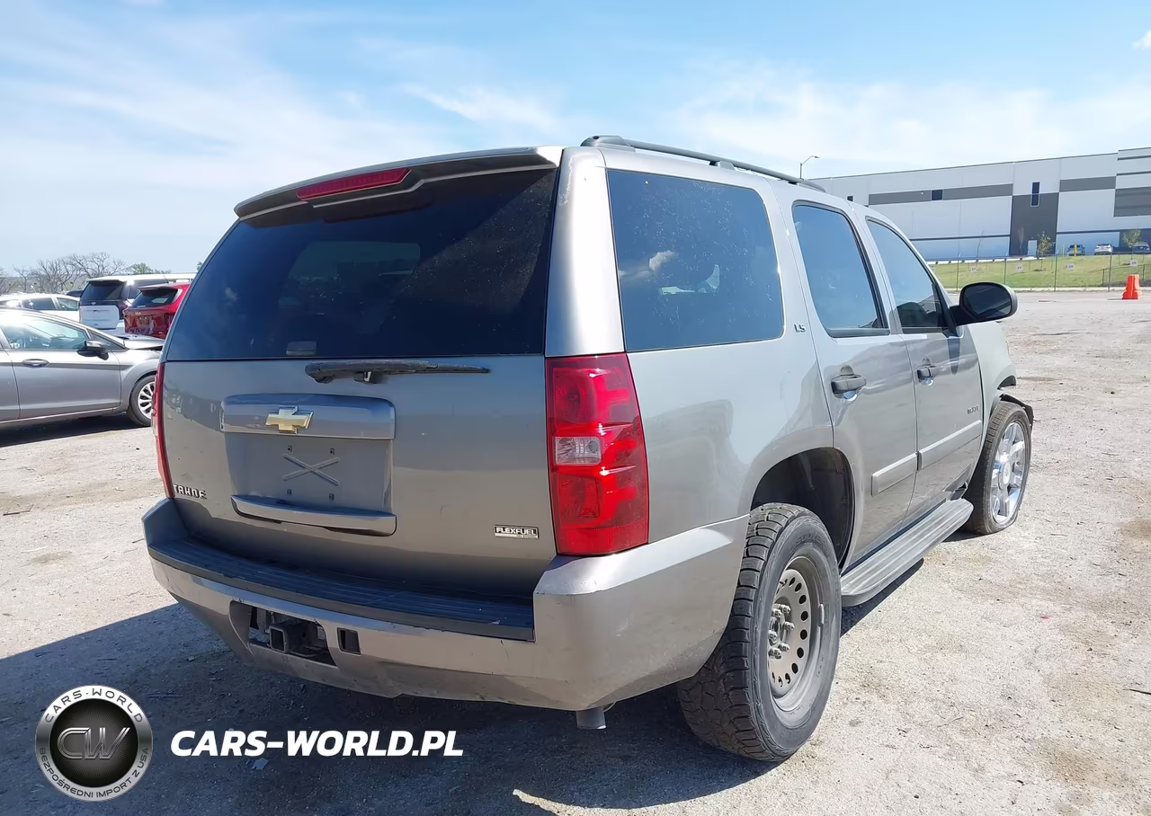 2008 Chevrolet Tahoe Ls VIN:1GNFC13088R122591 - 4