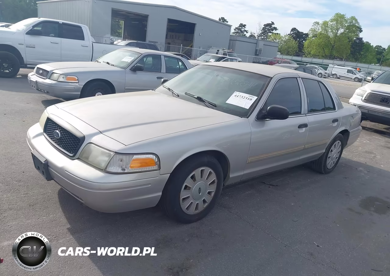 2009 Ford Crown Victoria Police-Police Interceptor VIN:2FAHP71V99X135208 - 2