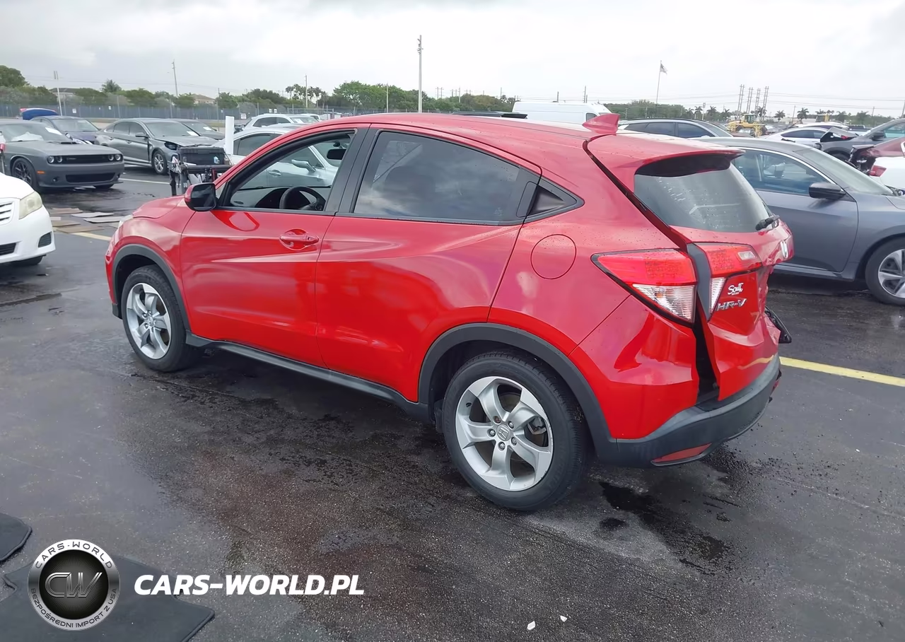 2018 Honda Hr-V Lx VIN:3CZRU5H37JM715387 - 3