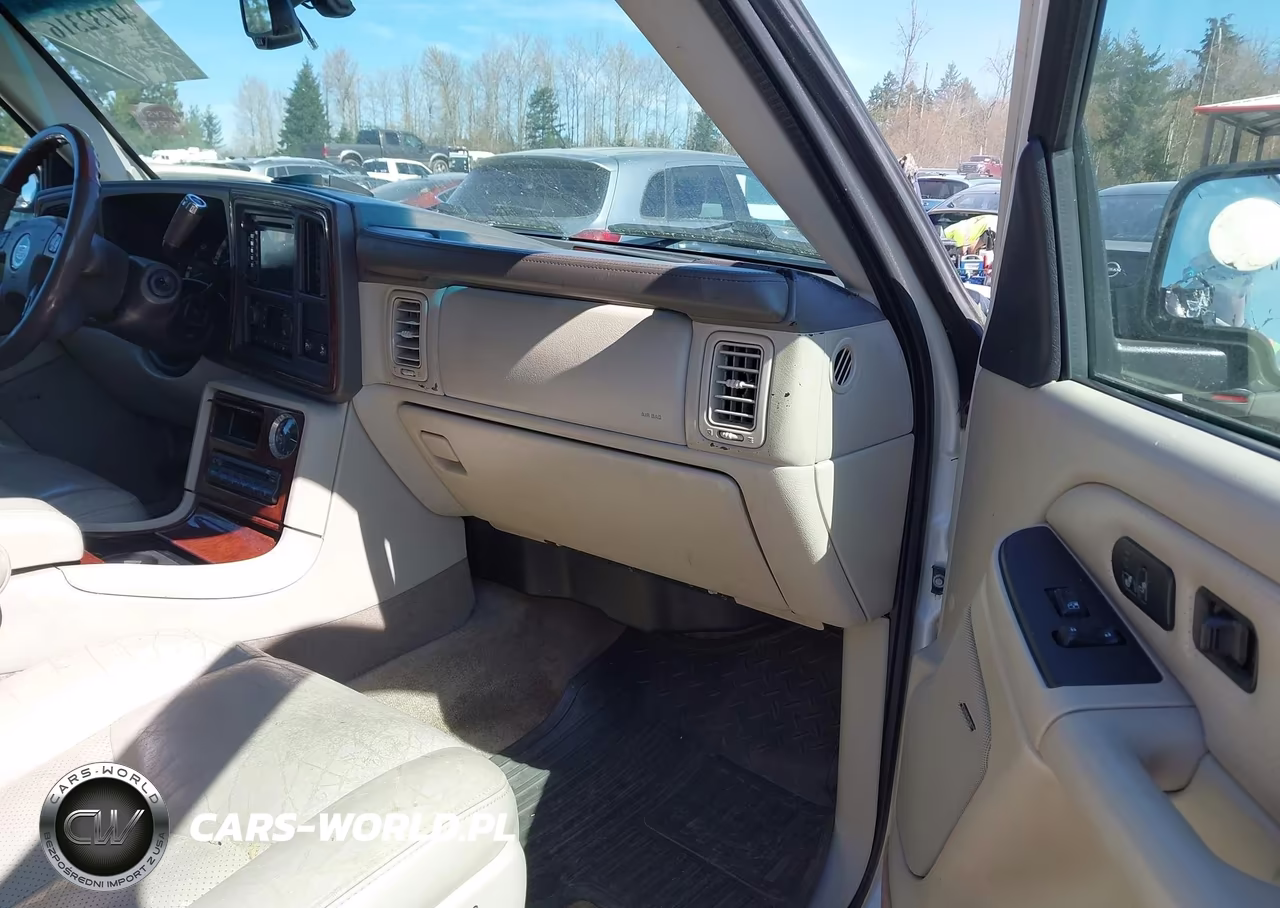 2005 Cadillac Escalade Standard VIN:1GYEK63N85R153961 - 5