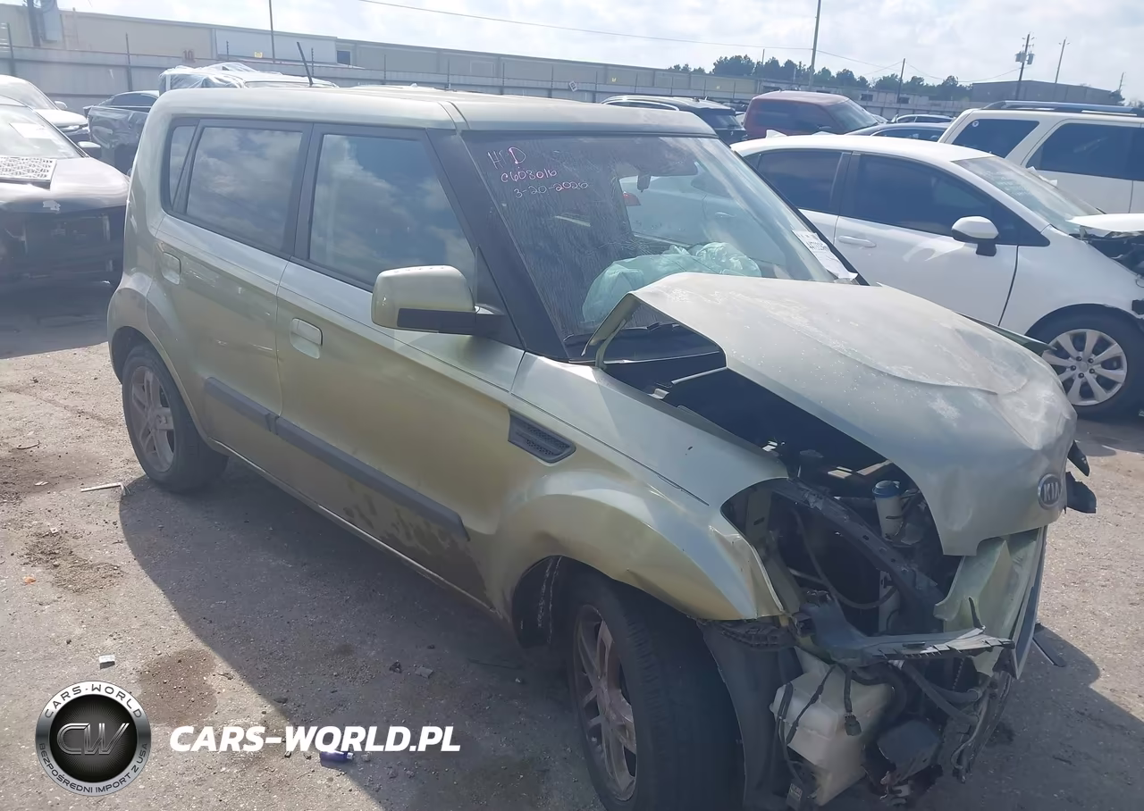 2010 Kia Soul +