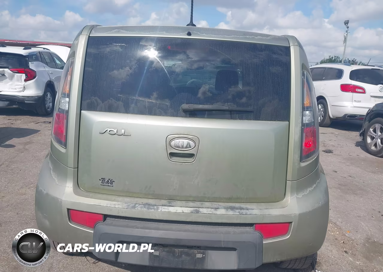 2010 Kia Soul + VIN:KNDJT2A22A7166486 - 16