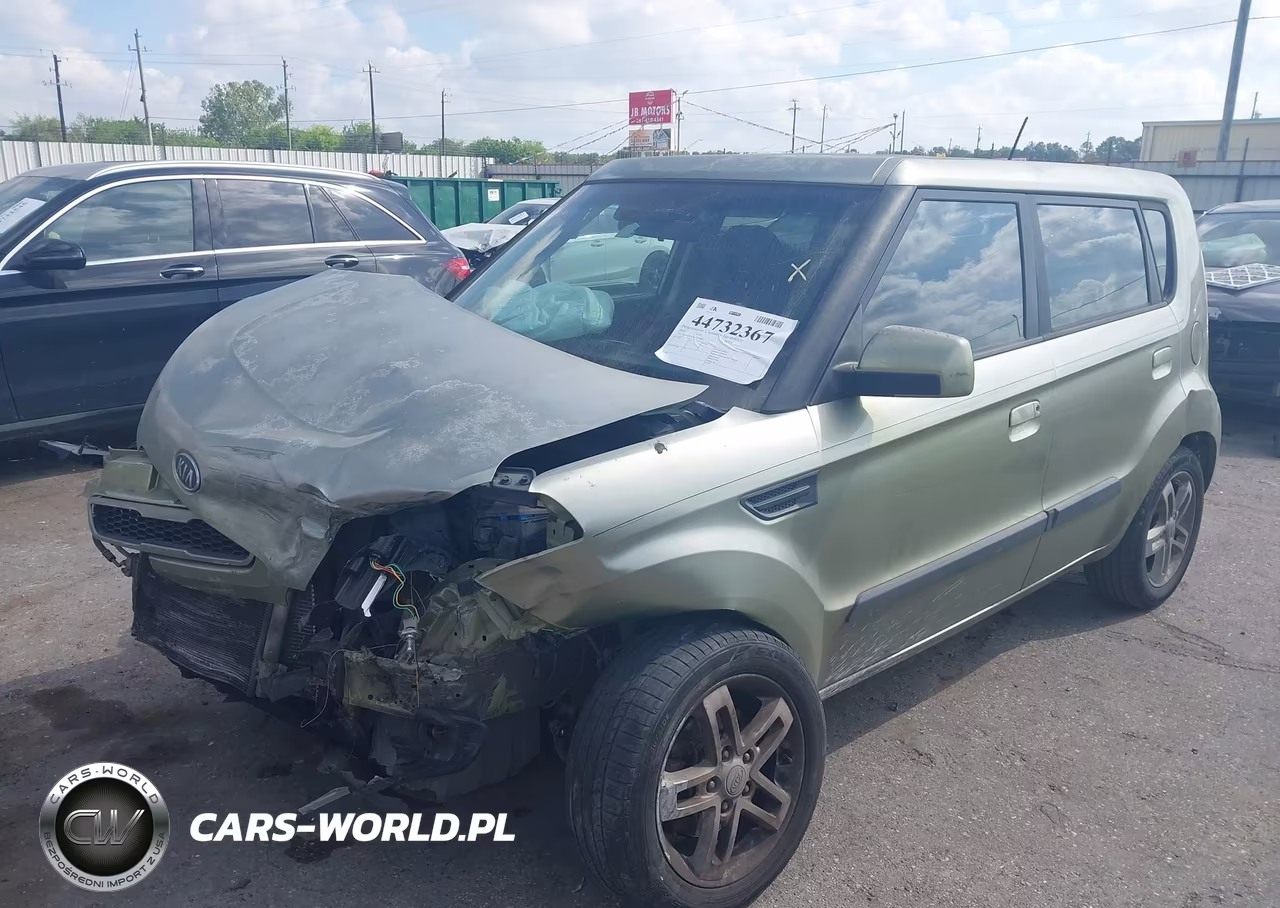 2010 Kia Soul + VIN:KNDJT2A22A7166486 - 2