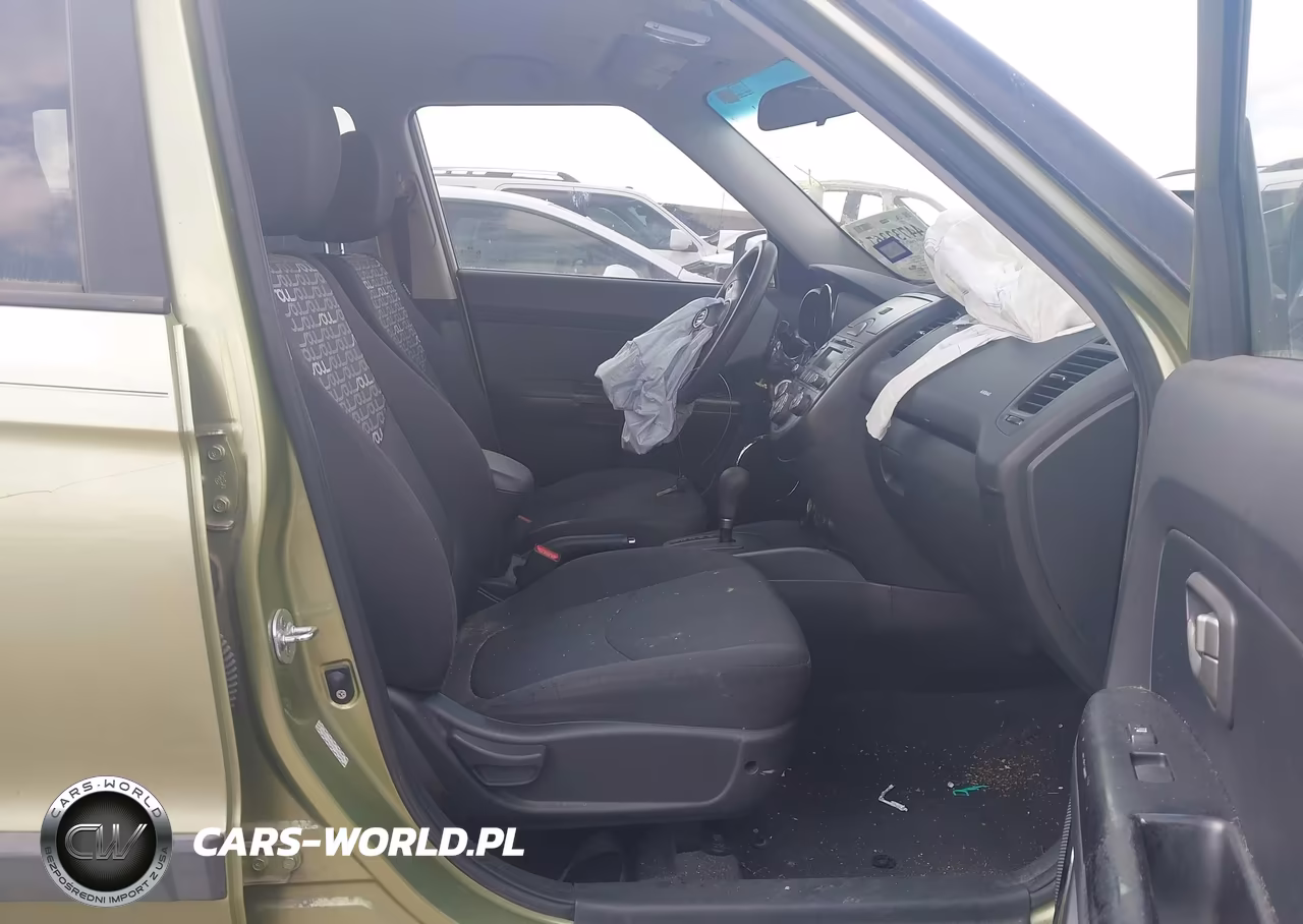 2010 Kia Soul + VIN:KNDJT2A22A7166486 - 5