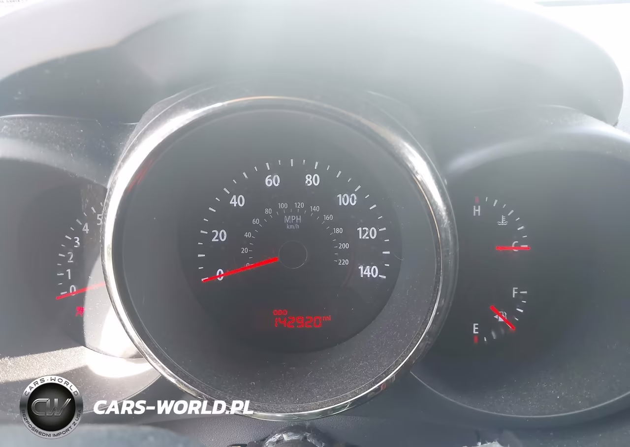 2010 Kia Soul + VIN:KNDJT2A22A7166486 - 7