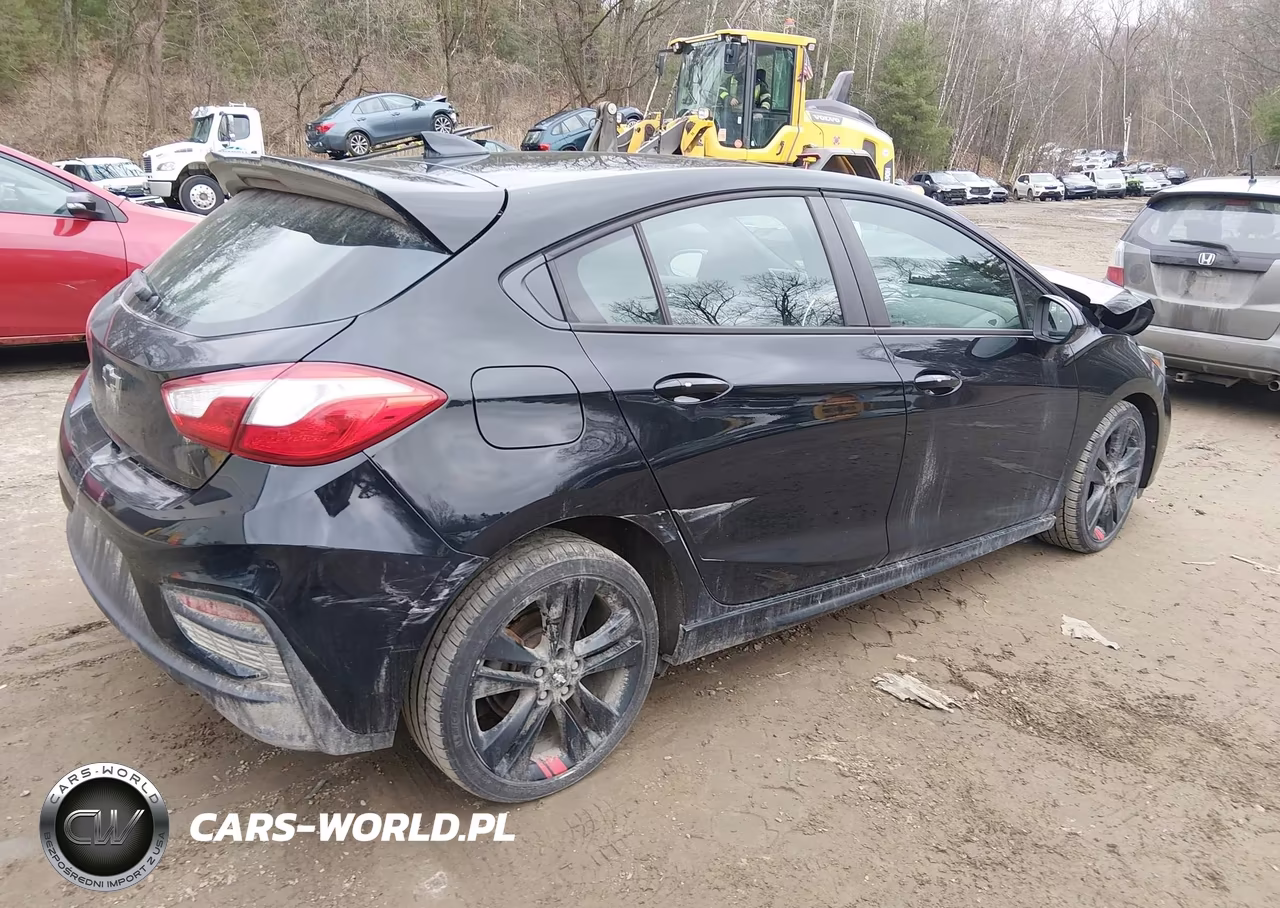 2018 Chevrolet Cruze Lt Auto VIN:3G1BE6SM5JS649633 - 4