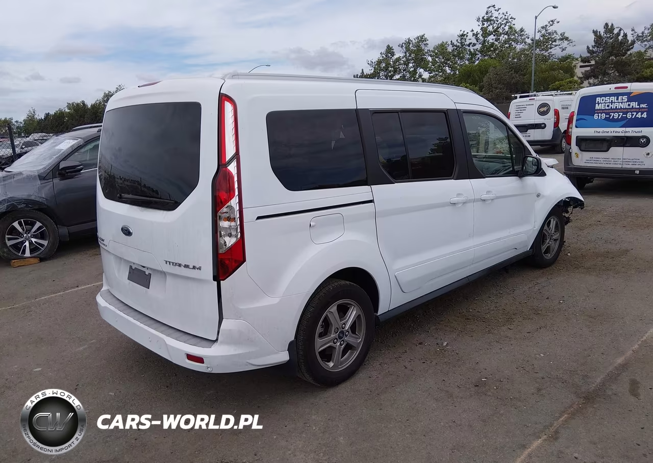 2019 Ford Transit Connect Titanium VIN:NM0GE9G2XK1389266 - 4