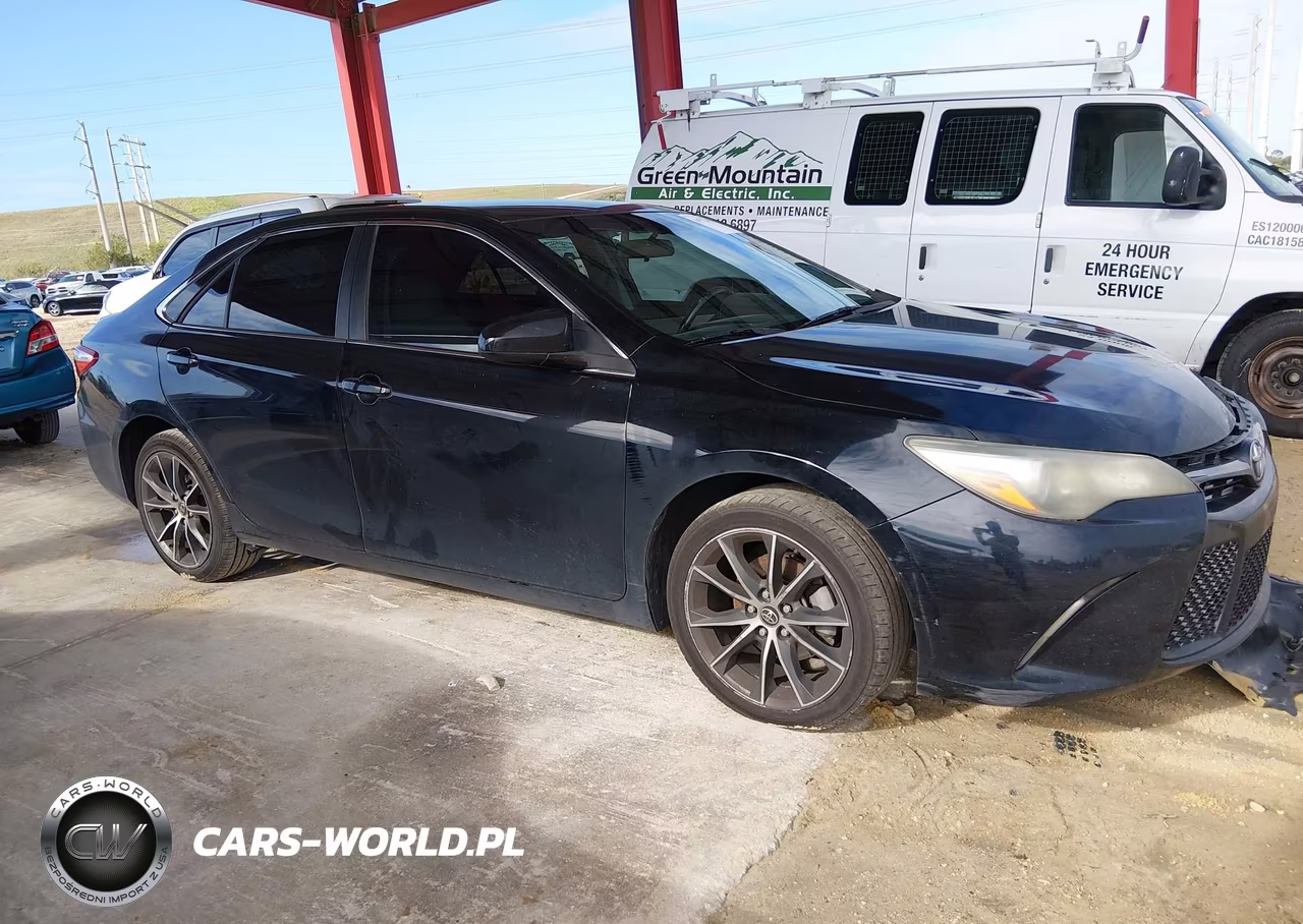 2016 Toyota Camry Xse VIN:4T1BF1FK3GU201721 - 13