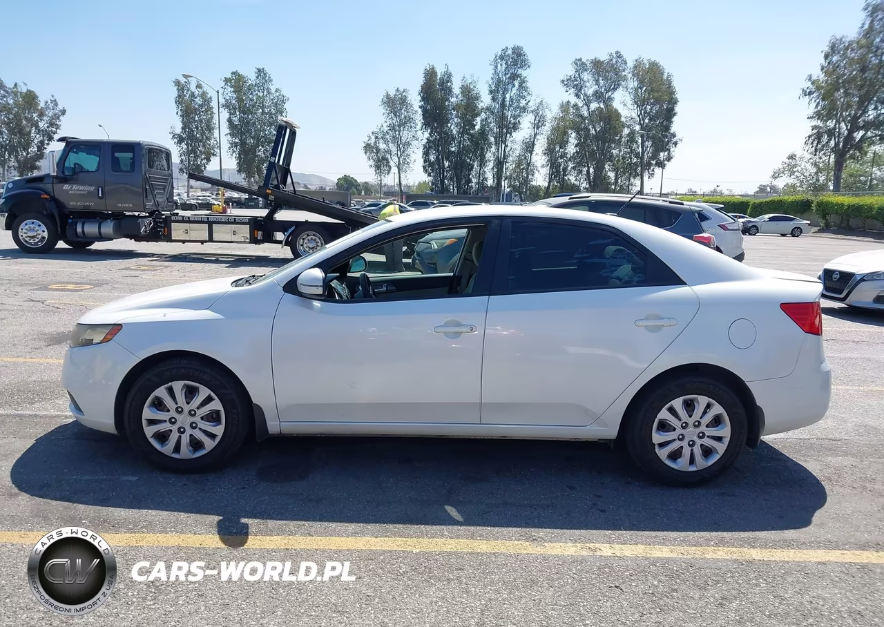 2013 Kia Forte Ex VIN:KNAFU4A29D5731392 - 15