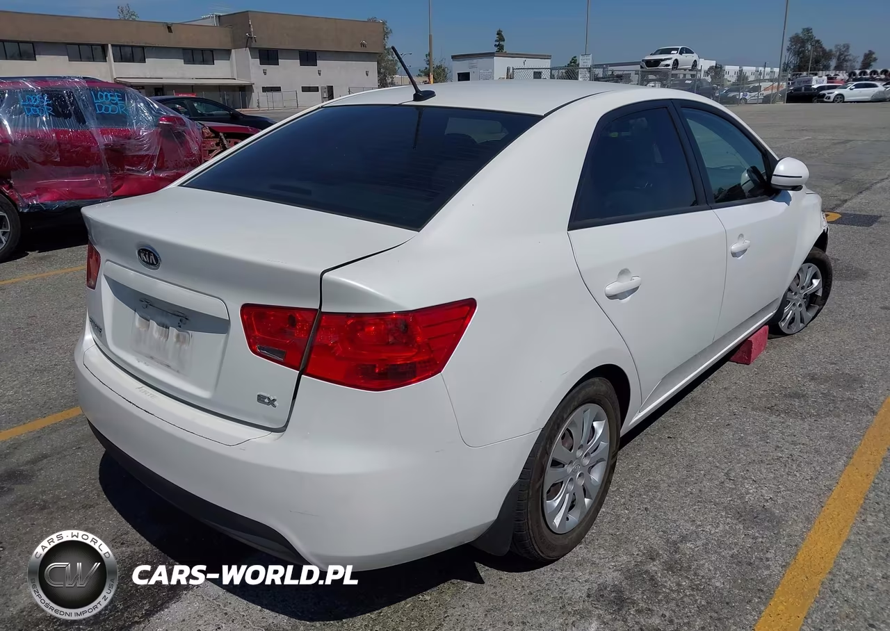 2013 Kia Forte Ex VIN:KNAFU4A29D5731392 - 4