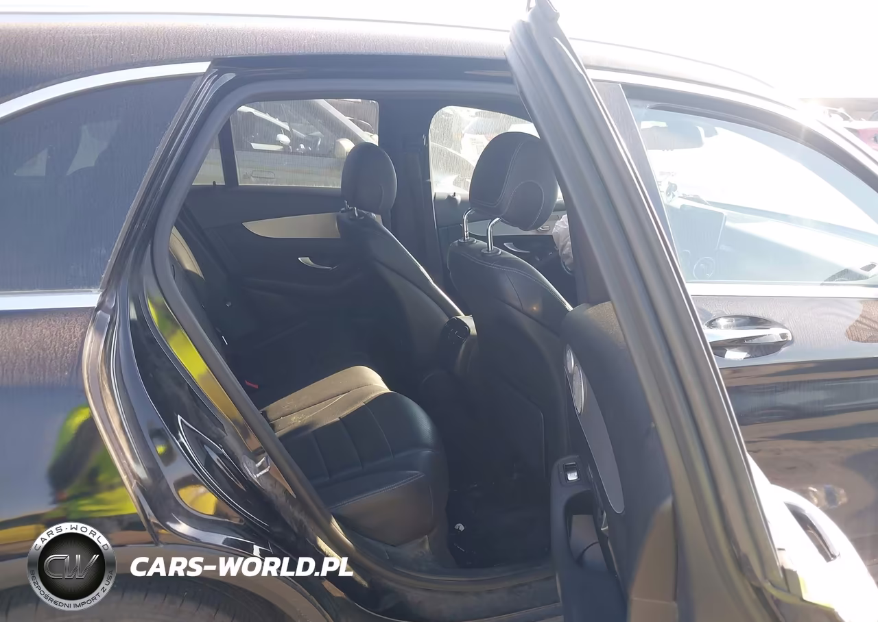 2017 Mercedes-Benz Glc 300 4Matic VIN:WDC0G4KB7HF135836 - 8
