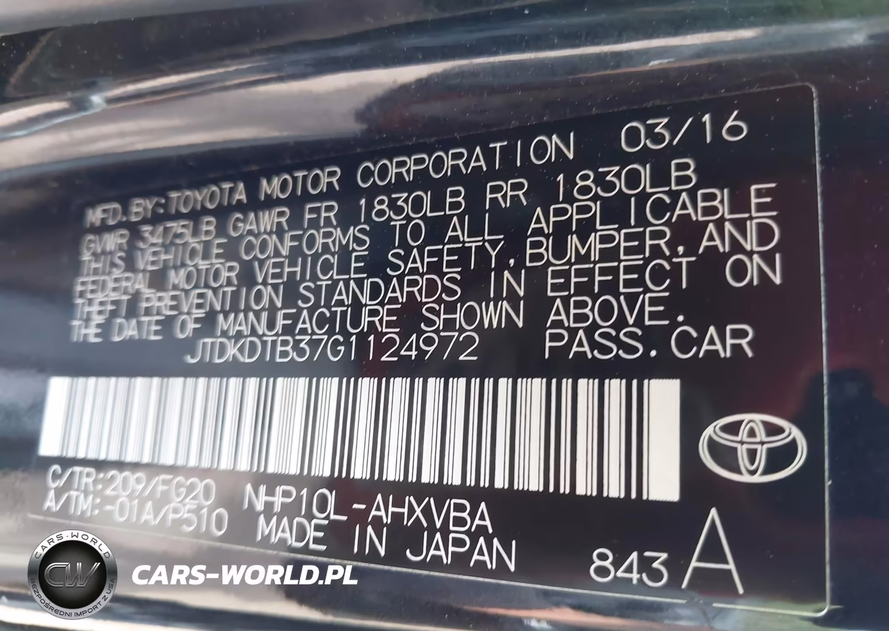 2016 Toyota Prius C Two VIN:JTDKDTB37G1124972 - 9