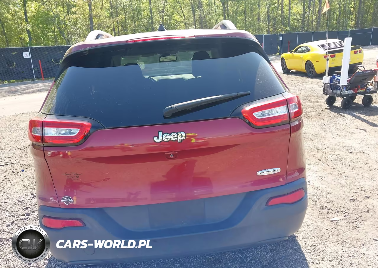 2017 Jeep Cherokee Latitude Fwd VIN:1C4PJLCBXHW572857 - 16