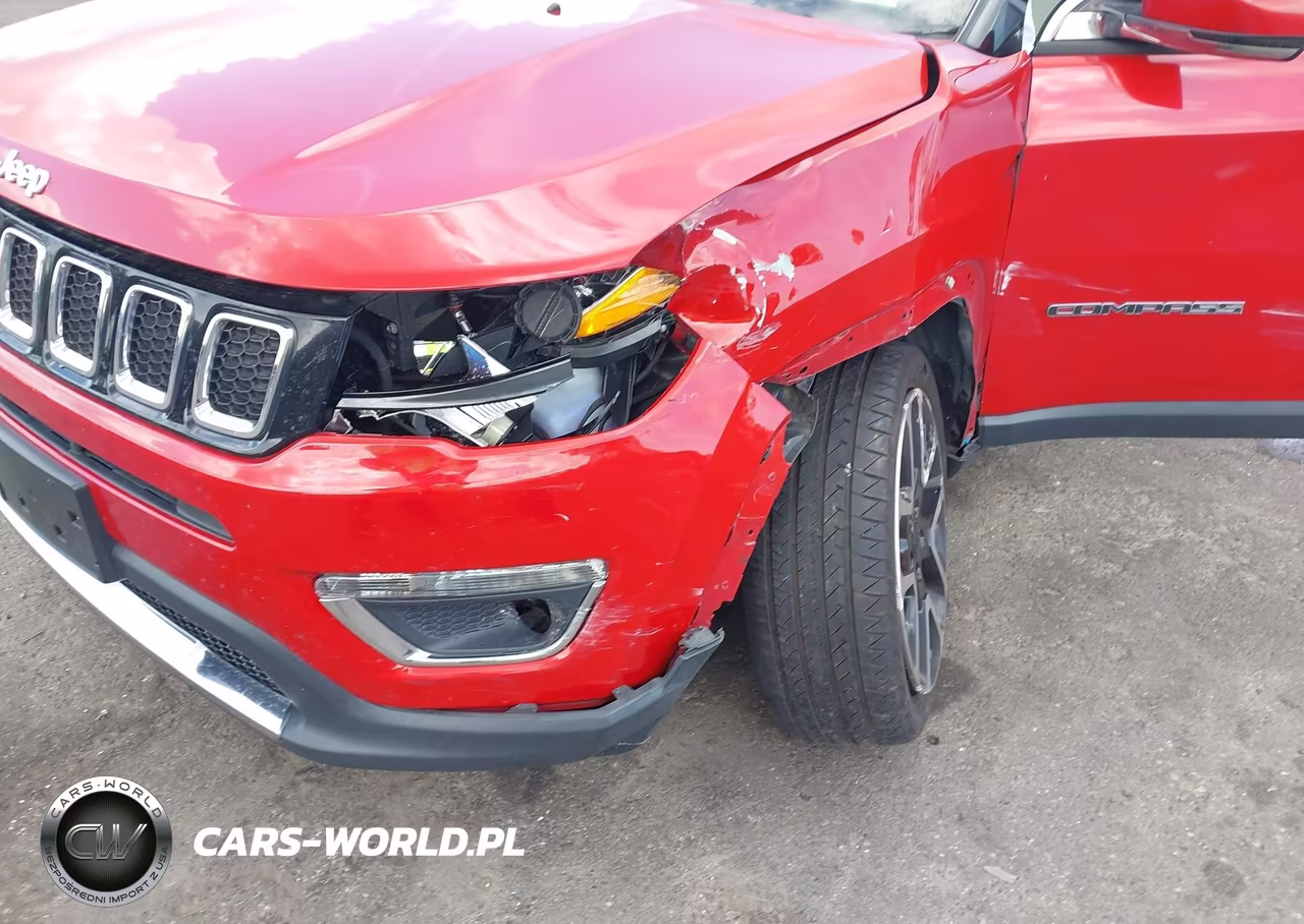 2018 Jeep Compass Limited 4X4 VIN:3C4NJDCB2JT163664 - 6