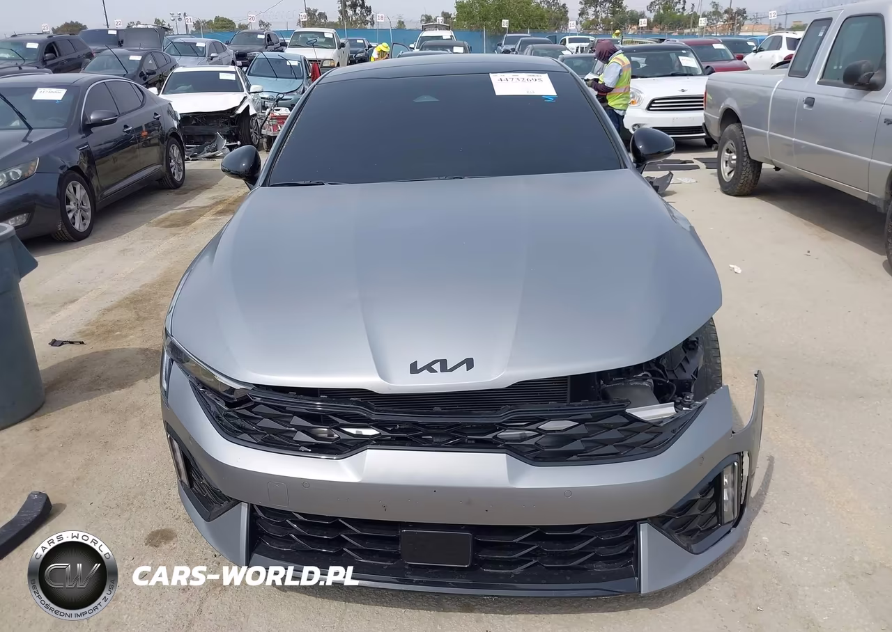 2025 Kia K5 Gt-Line VIN:KNAG64J71S5352538 - 13