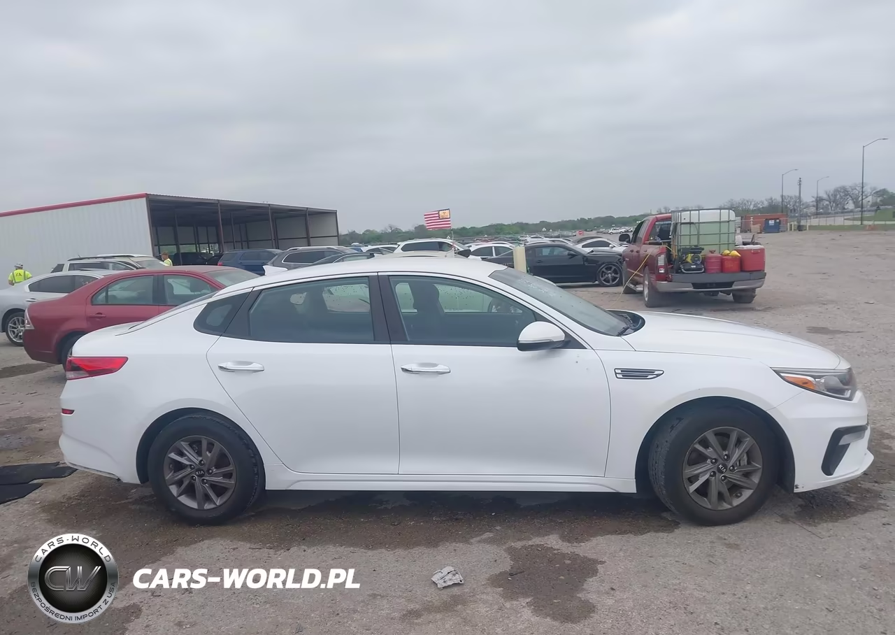 2019 Kia Optima Lx VIN:5XXGT4L34KG348047 - 13