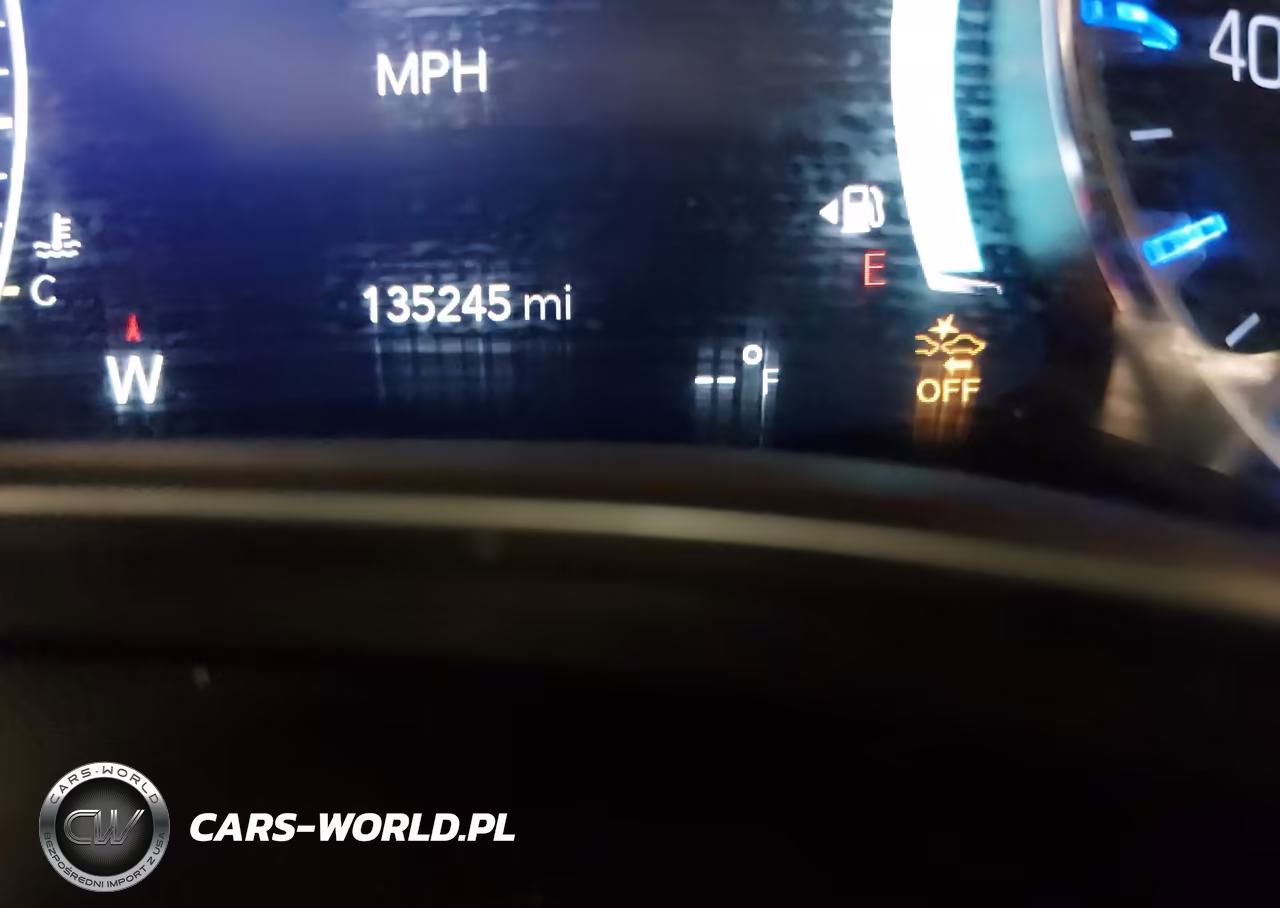 2020 Chrysler Pacifica Limited VIN:2C4RC1GG0LR117160 - 16