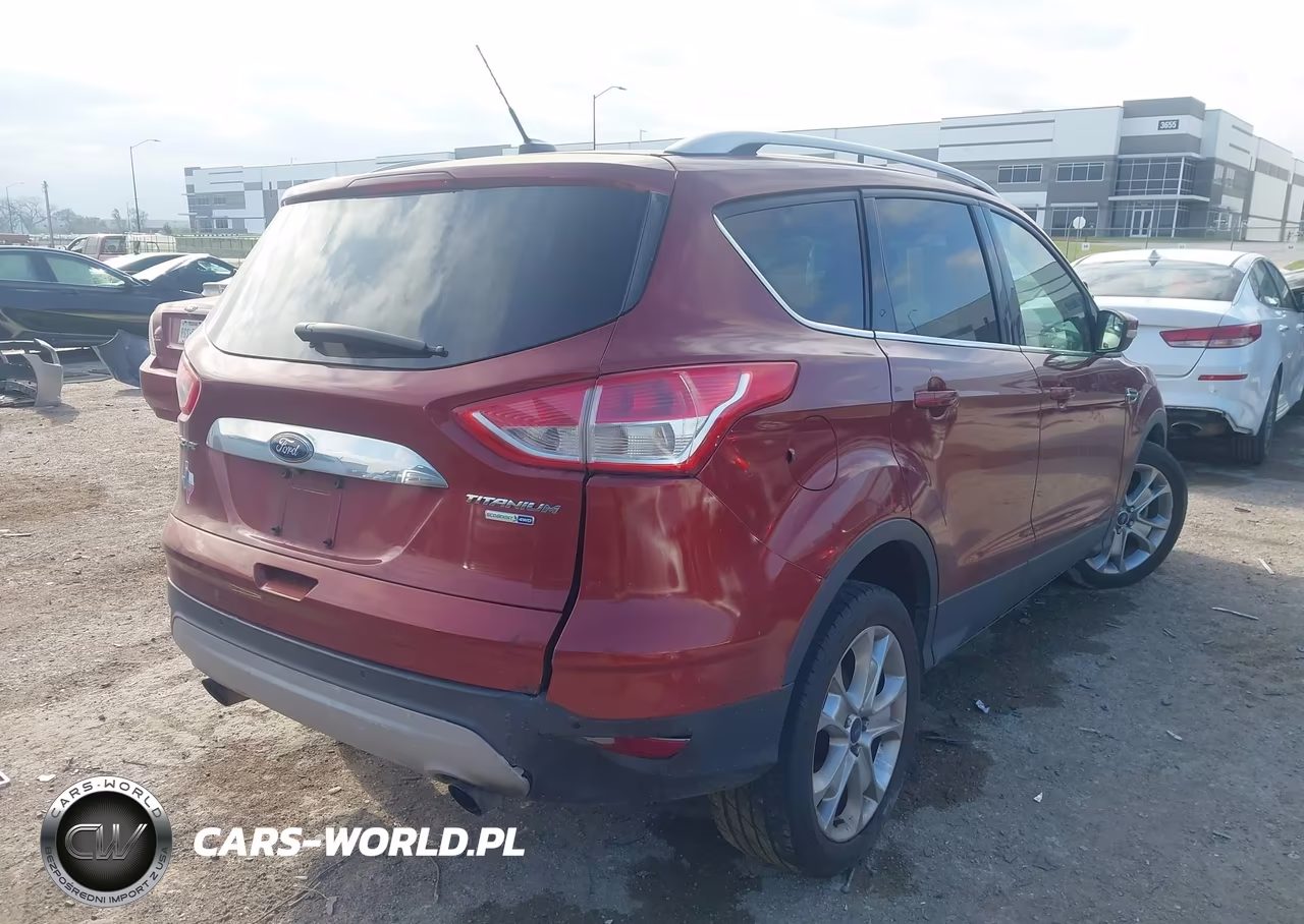 2015 Ford Escape Titanium VIN:1FMCU9J92FUC14570 - 4