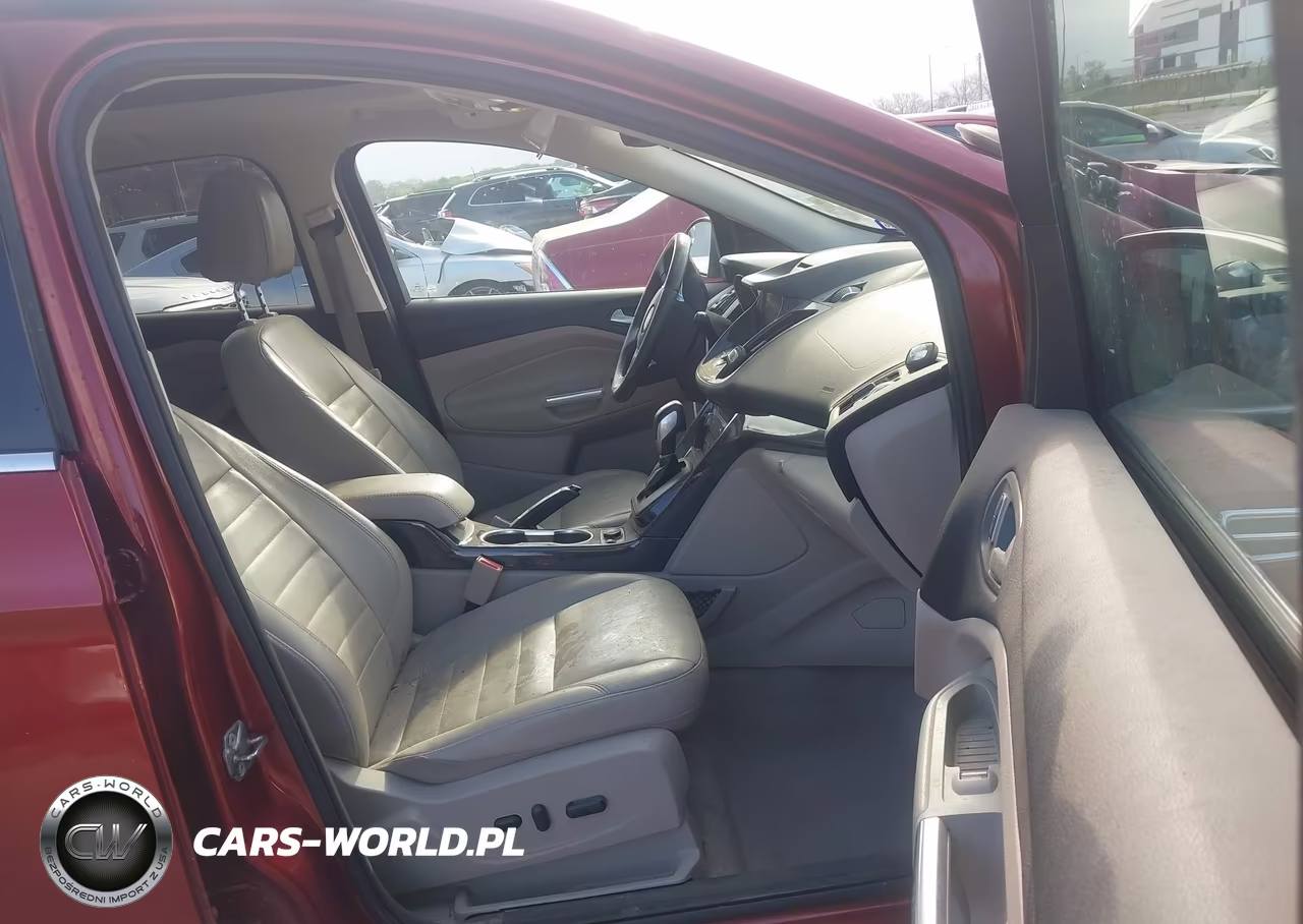2015 Ford Escape Titanium VIN:1FMCU9J92FUC14570 - 5