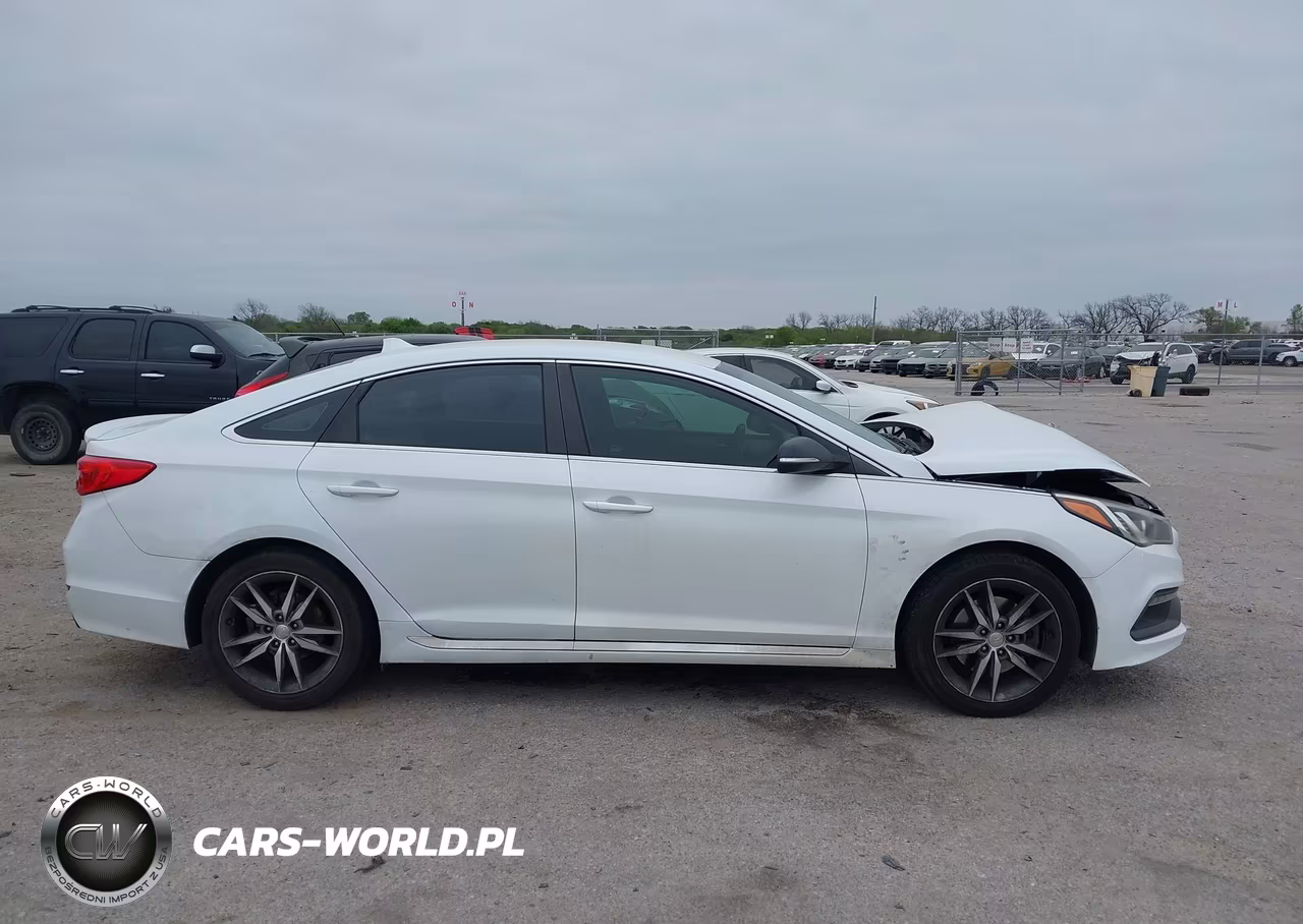 2017 Hyundai Sonata Sport 2.0T VIN:5NPE34ABXHH507412 - 13