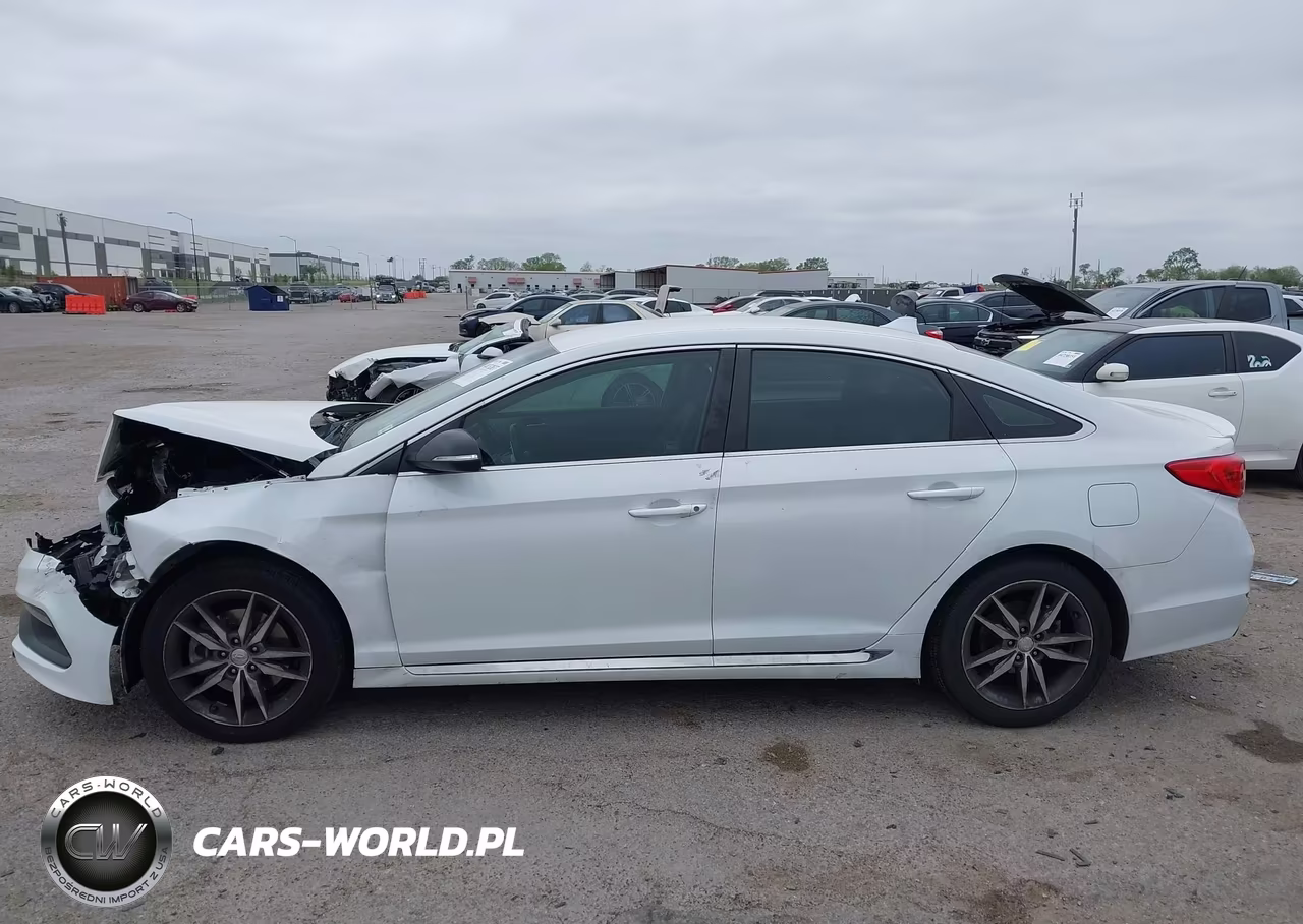 2017 Hyundai Sonata Sport 2.0T VIN:5NPE34ABXHH507412 - 14