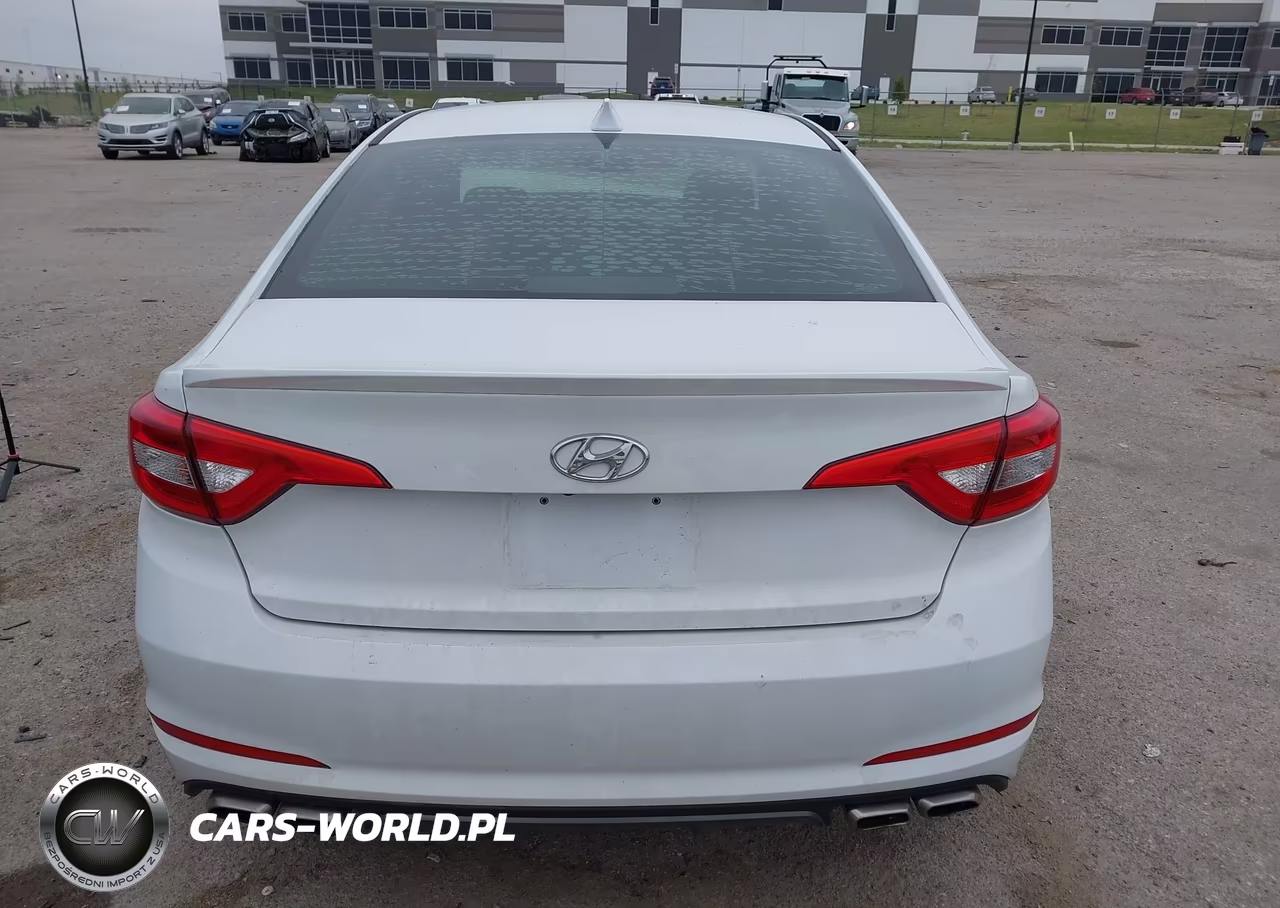 2017 Hyundai Sonata Sport 2.0T VIN:5NPE34ABXHH507412 - 16