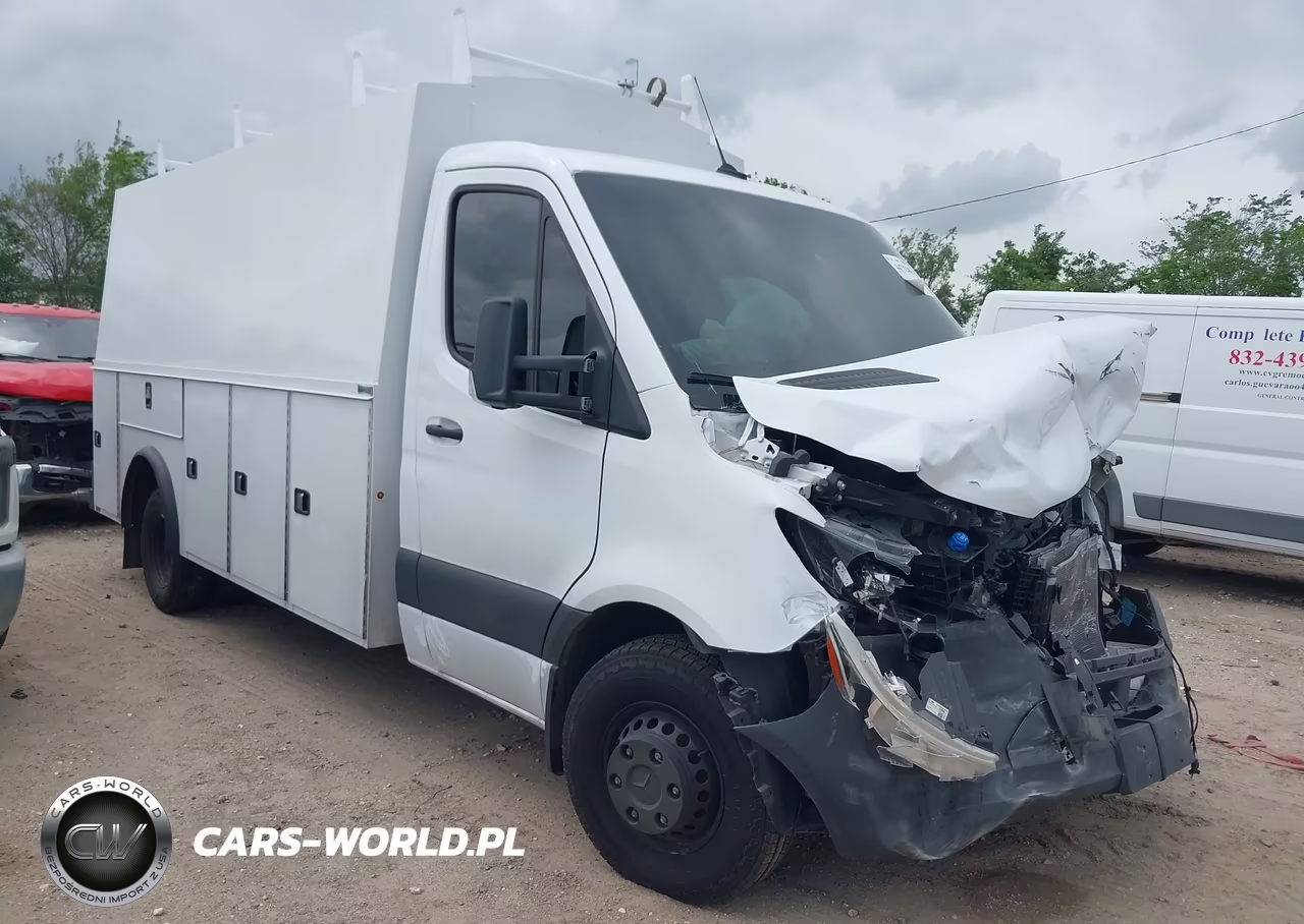 2024 Mercedes-Benz Sprinter 4500 – zdjęcie 1 z 15