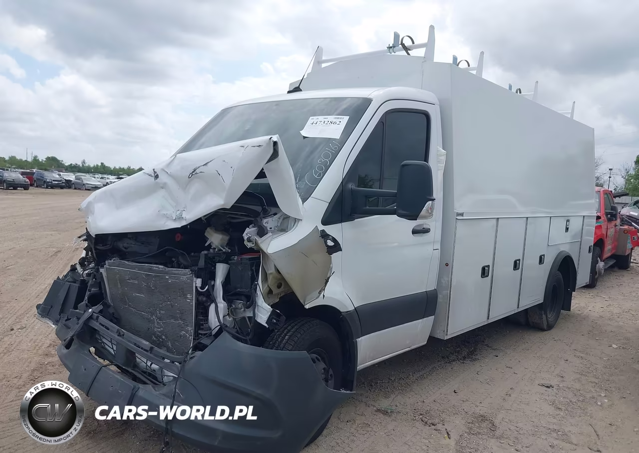 2024 Mercedes-Benz Sprinter 4500 VIN:W1X9N33Y4RN275091 - 2
