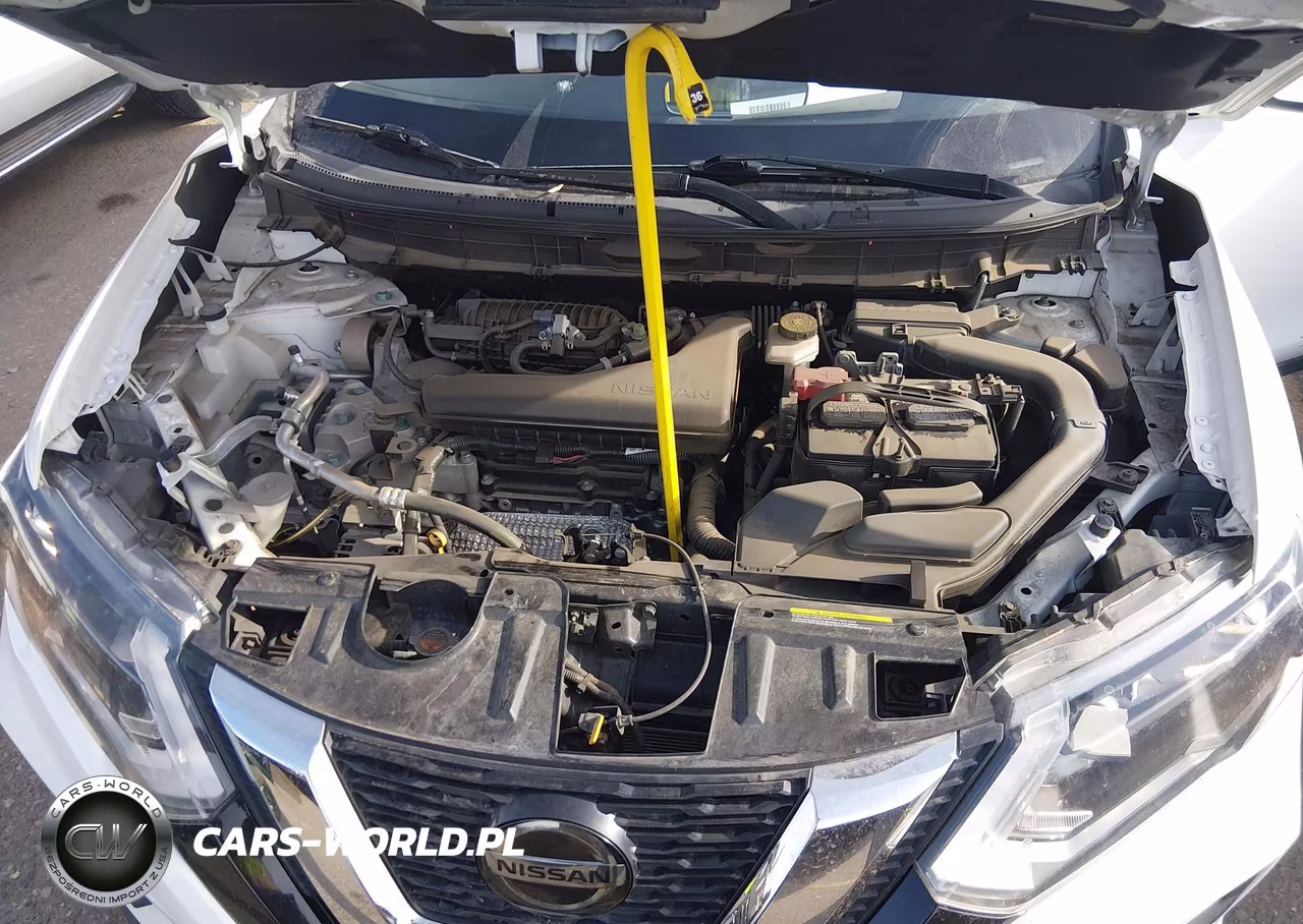 2018 Nissan Rogue S VIN:KNMAT2MV2JP587999 - 10
