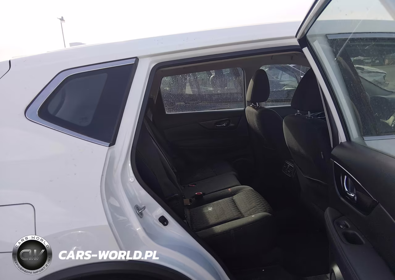 2018 Nissan Rogue S VIN:KNMAT2MV2JP587999 - 8