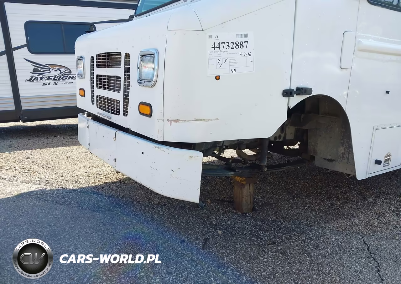 2015 Ford F-59 Commercial Stripped VIN:1F66F5KY6F0A04672 - 11
