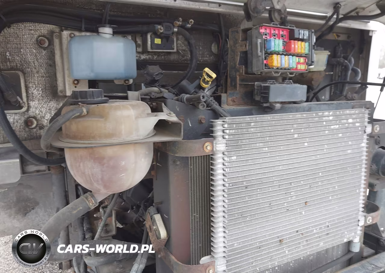 2015 Ford F-59 Commercial Stripped VIN:1F66F5KY6F0A04672 - 18
